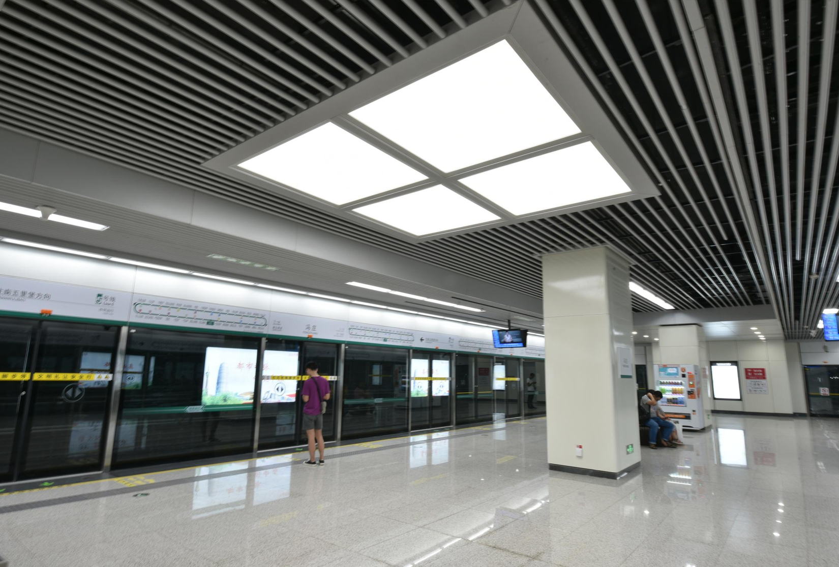 湖南大型商場亮化照明